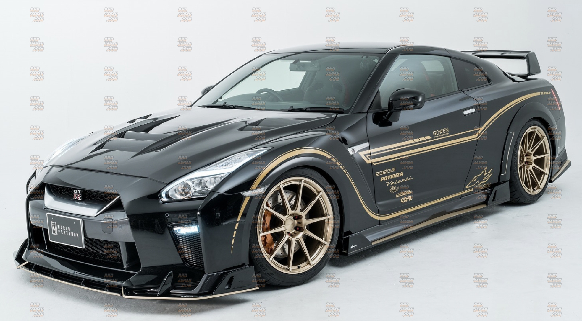 Rowen World Platinum Side Step Set FRP - GT-R R35 MY2017~